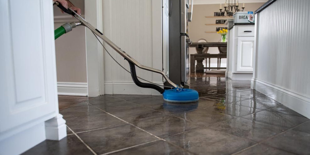 How to Handle Blackwater Contamination